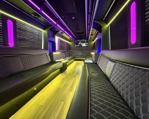 partybus29-interior