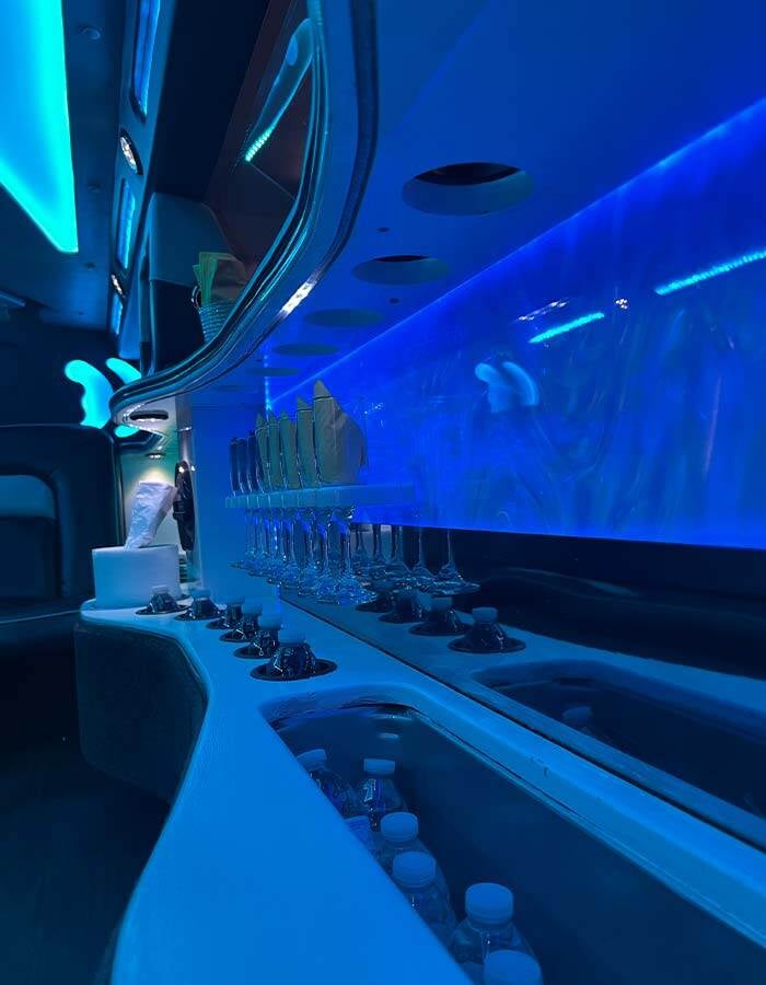 limousine-ice-bar